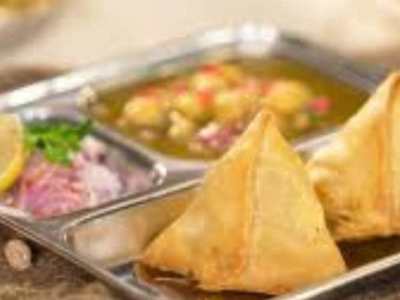 Samosa Chat