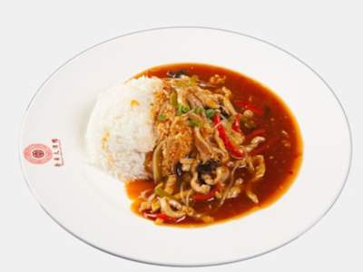 Arroz con Tiras de Carne de Cerdo al Yuxiang