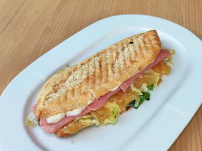 Sándwich Hawaiano