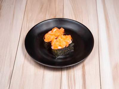 Gunkan de Salmón, 2 Pzs.