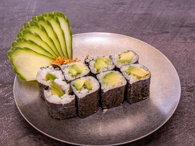Maki de Aguacate, 8 Piezas