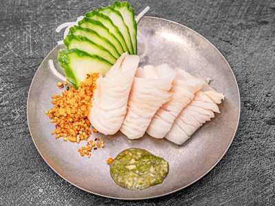 Sashimi de Pez Mantequilla, 4 Piezas