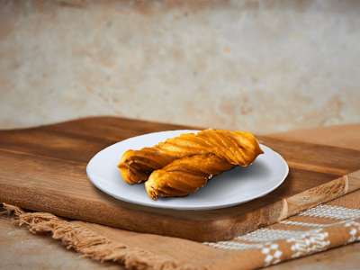 Churros rellenos de chocolate (2 uds)