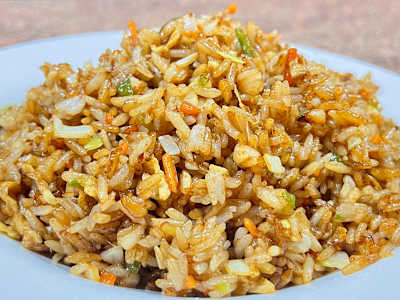 Arroz Frito con Verduras Variadas