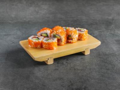 California Atún y Tobiko