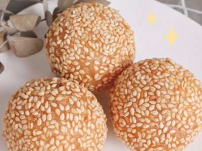 Bolas de Arroz con Sésamo, 4 Unidades
