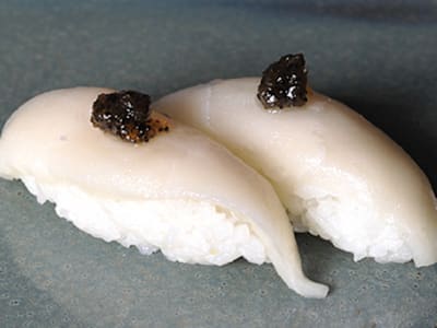 29.Nigiri de Pez Mantequilla, 2 Piezas