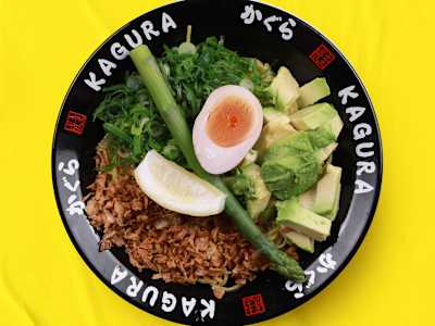 Avo Mazesoba Vegetariano