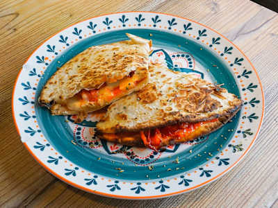 Piadina Romagnola de mozzarella y york