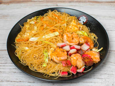 Fideos con Marisco a la Plancha