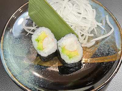 Maki Ebi con Aguacate, 8 Piezas