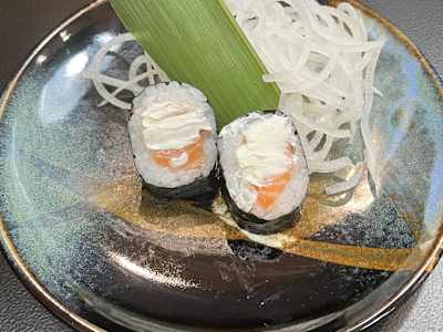 Maki Salmón con Queso, 8 Piezas