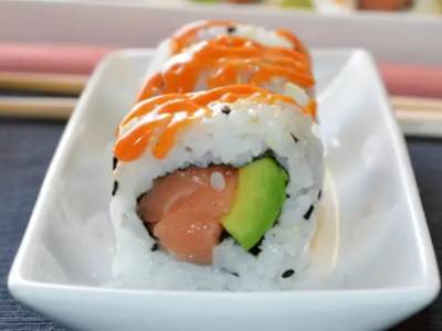 Spicy Salmón Roll, (9 pzas)