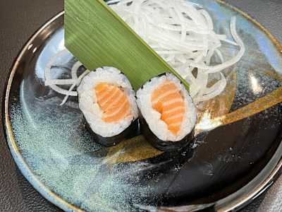 Maki Salmón, 8 Piezas