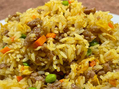 Arroz Frito con Carne al Curry