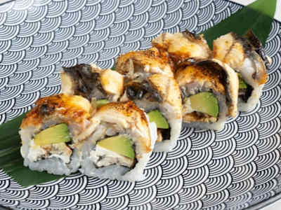 74. Anguila Uramaki