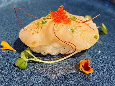 Nigiri de Vieira Flambeado, 2 Piezas