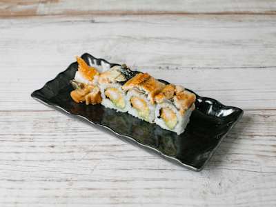 132. Uramaki Unagi, 8 unidades
