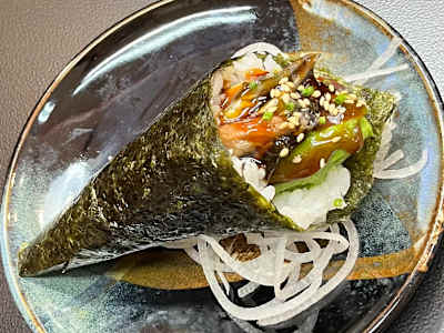 Temaki Anguila con Aguacate