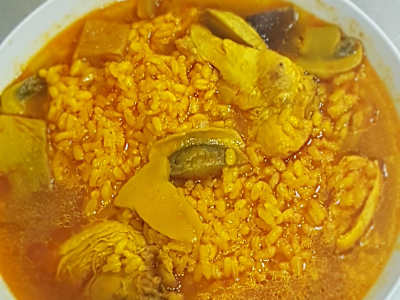 Miercoles arroz caldoso pollo setas