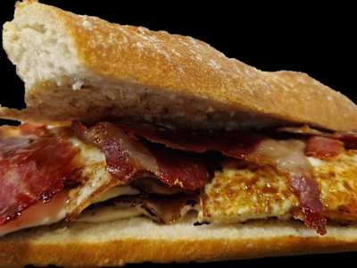 bocadillo Serranito