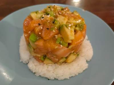 Tartar de Salmón, Aguacate y Arroz