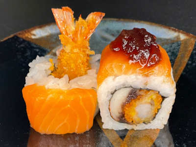 Salmón Dragón Roll