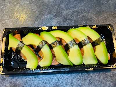 Nigiri Salmón y Aguacate