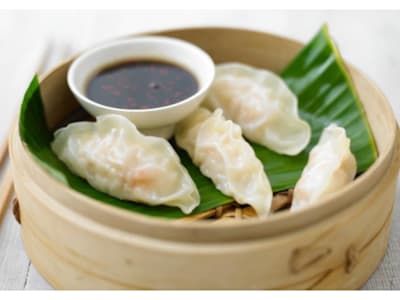 Gyozas de Pollo al Vapor, 4 Piezas