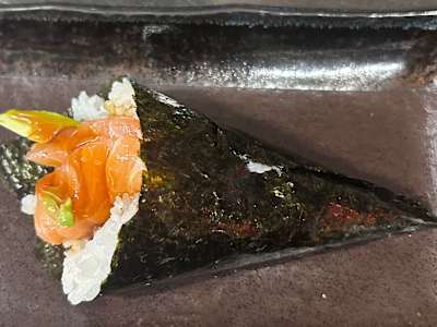 Temaki Salmone E Avocado Salsa Teriyaki