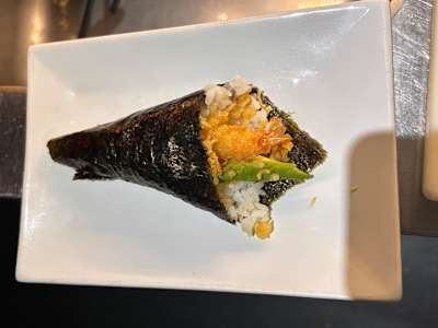 Temaki  Con Gamberi Fritto E Salsa Teriyaki