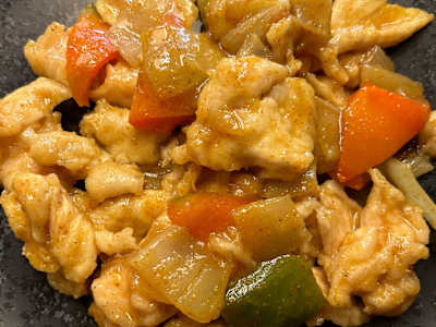 Pollo in Salsa Curry