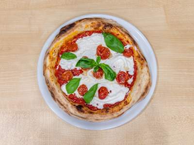 Pizza Reginella