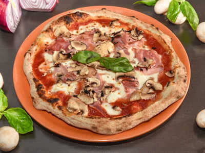 Prosciutto e Funghi