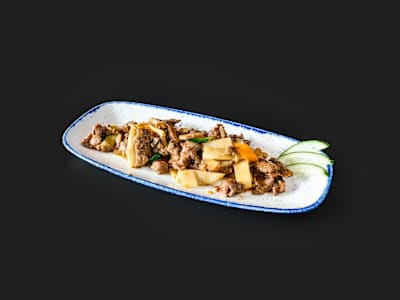 Manzo Funghi e Bambù