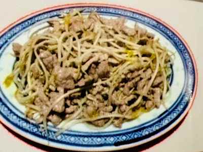 Manzo con Germogli di Soia
