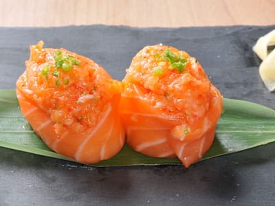 Gunkan Sake Tartare
