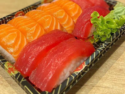 Nigiri box maguro e sake