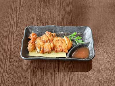 Fette di Pollo Fritto Giapponese