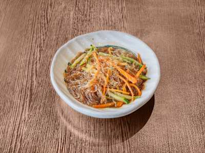 Spaghetti alla Soia Saltato e Verdure