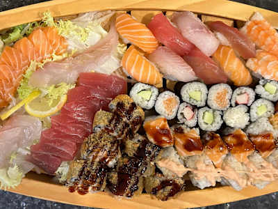 Family Sushi Box