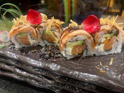 Uramaki Kungfu Roll