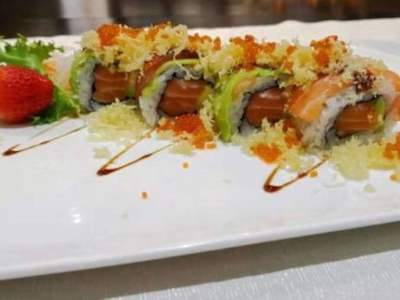 Uramaki Rainbow Roll
