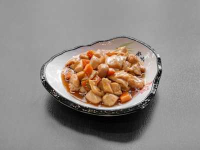 Pollo alle Mandorle