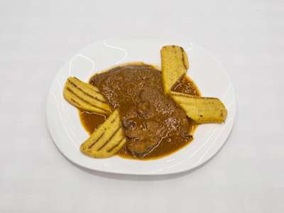 Brasato con Polenta alla Piastra