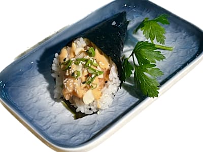 Special Spicy Salmon Temaki