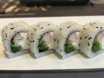 Uramaki Wakame Roll