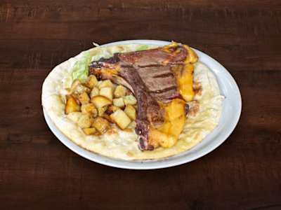 Bistecca di Cavallo con Contorno a Scelta su Focaccia