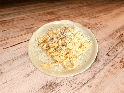 Fettuccine 'a Famosa Cacio e Pepe