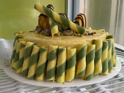 Torta Gelato con Crema e Pistacchio